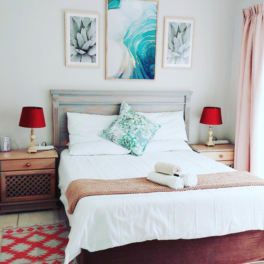 The Coelacanth Guest House And Beach Thyme Self Catering Kidd's Beach Luaran gambar